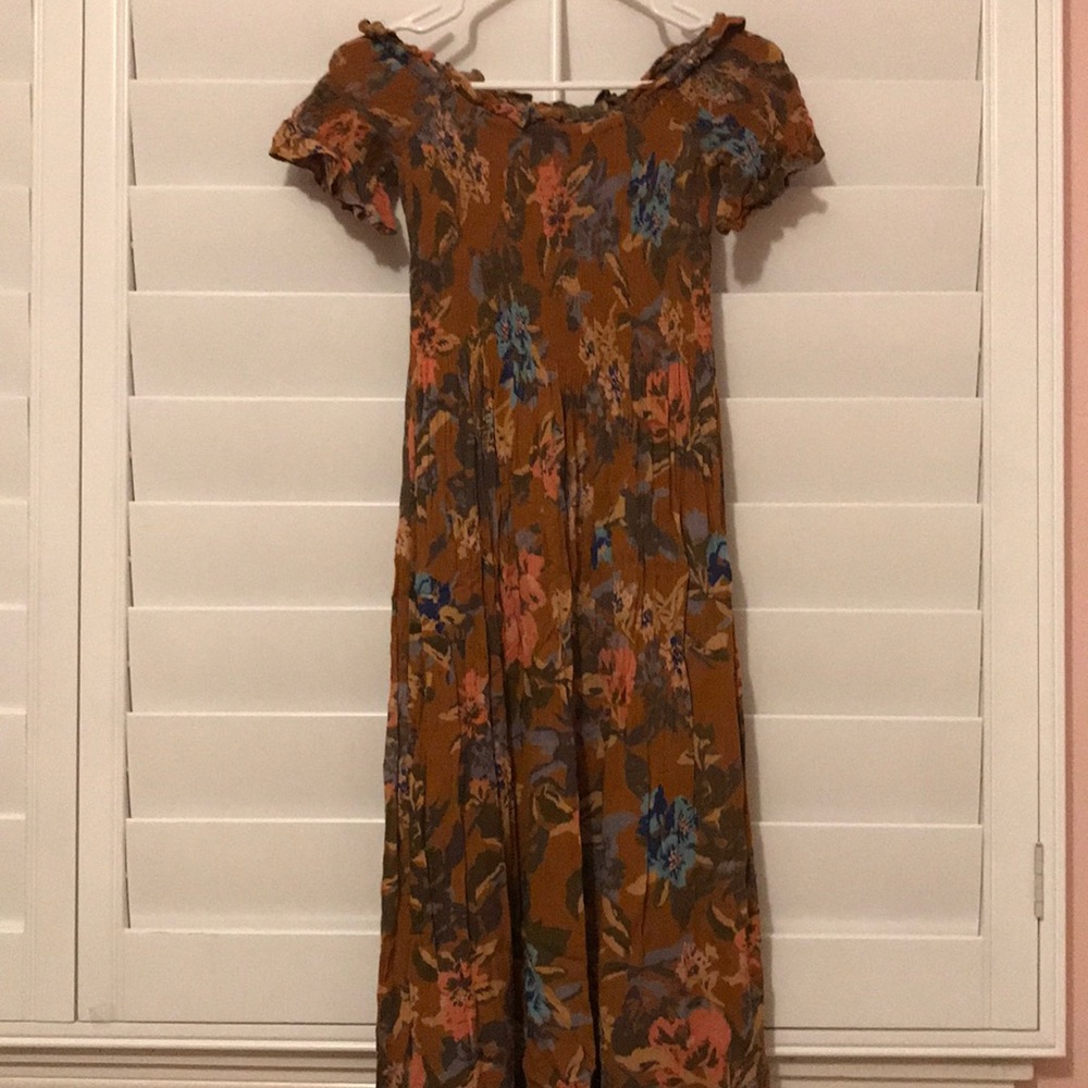 URBAN OUTFITTERS🦋 Ribbed maxi dress